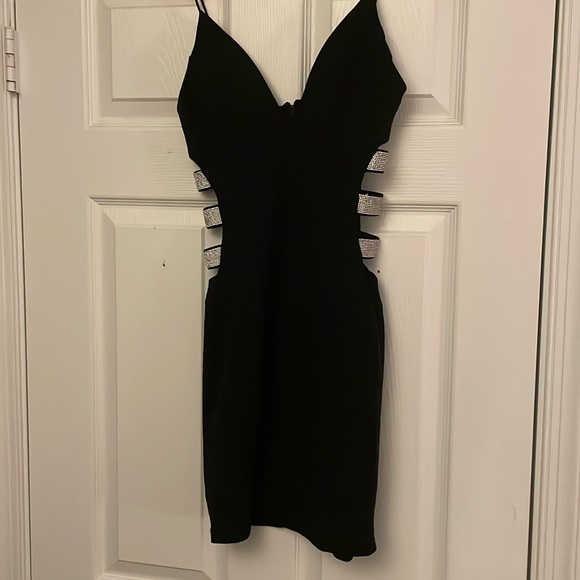 Windsor Dresses & Skirts - Black cutout homecoming dress